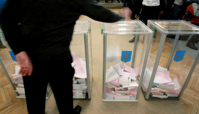 Кто реанимирует кандидатов на выборах в Киеве