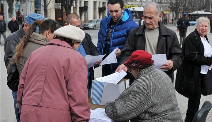 Все пузыри сдуваются: соцсети высмеяли рекордный рейтинг Путина