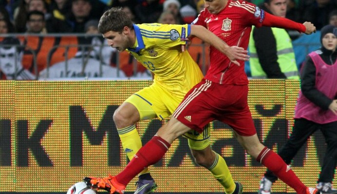 Как Украина проиграла решающий матч Испании: обзор и видео гола