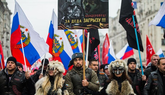 Россия тонет и пускает пузыри: соцсети резко высмеяли марши сторонников Путина