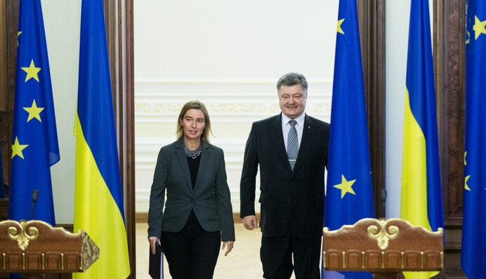 Депутаты подвели Порошенко: есть ли шансы на безвизовый режим с ЕС