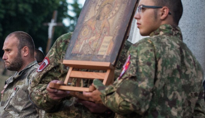 Ярош сдал назад: соцсети обсуждают отставку главы 