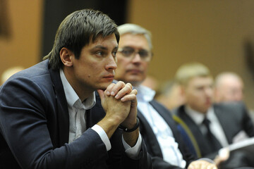 Кремль изначально не планировал аннексию Крыма, - депутат Госдумы Гудков