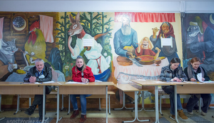 На выборы не пошли: опубликованы фото пустых участков