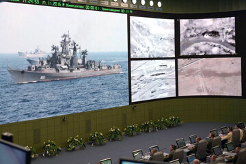 К чему приведет сближение Путина с Олландом,— выводы частной разведки США