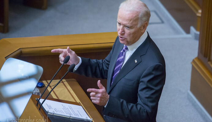 Яценюк и Шокин остаются, а с Донбассом проблемы: итоги визита Байдена