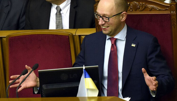 Яценюк остается. Кабмин ждет переформатирование