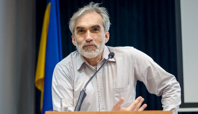 Крупнейшее поражение Путина,— историк о крахе 