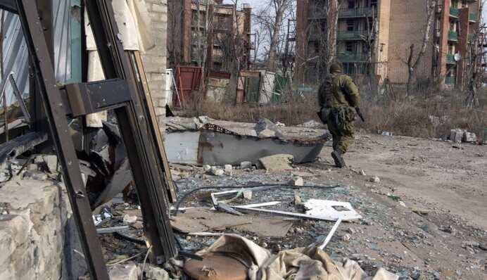 Обстрелы под Донецком: боевики "мстят" Украине за Крым