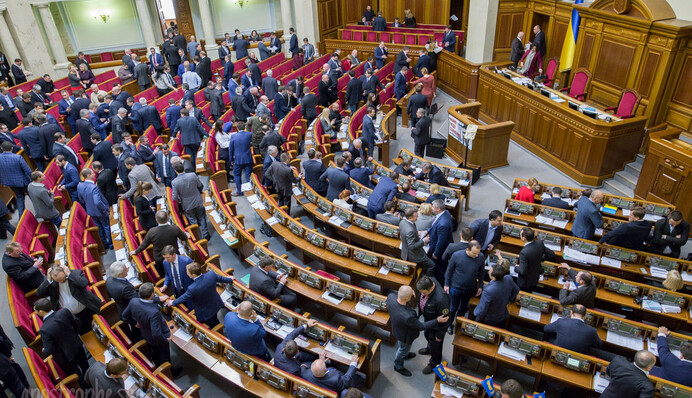 Страшнее Путина: на Западе боятся политического самоубийства Украины