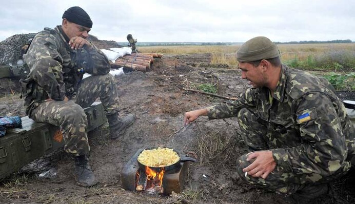 ДНР обещает не стрелять: сколько продлится перемирие на Донбассе