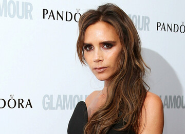 Виктория Бекхэм зарабатывает вдвое больше мужа и тратит $45 тыс. в год на загар