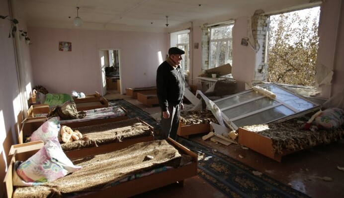 Закончится ли война, и чего будет добиваться Кремль, - прогноз для Донбасса на 2016 год