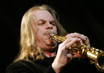 В России госпитализировали известную поп-звезду