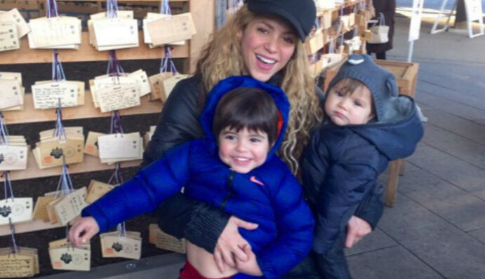 Шакира и Пике показали, как провели праздники: опубликованы фото