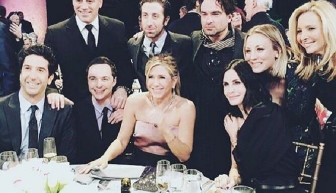 Фото дня: звезды двух популярнейших сериалов собрались вместе