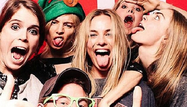 Принц Гарри провел ночь с моделями и актрисами: опубликованы фото