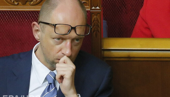 Кабмин Яценюка оказался в критическом положении, — частная разведка США