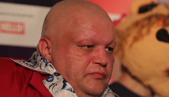 Скандального российского певца провозгласили распятым мальчиком