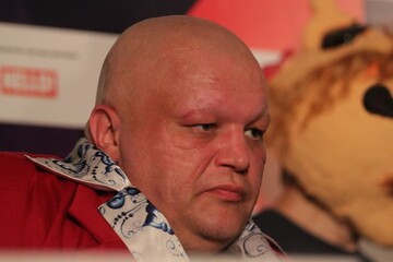 Скандального российского певца провозгласили распятым мальчиком