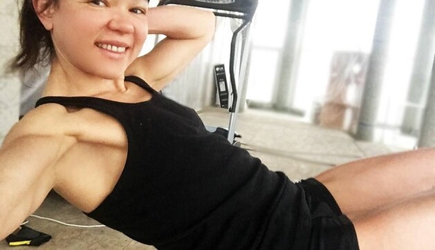 Руслана в купальнике облилась холодной водой на морозе: опубликованы фото и видео