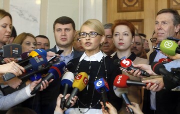 Тимошенко на тропе войны: соцсети обсуждают выход "Батькивщины" из коалиции