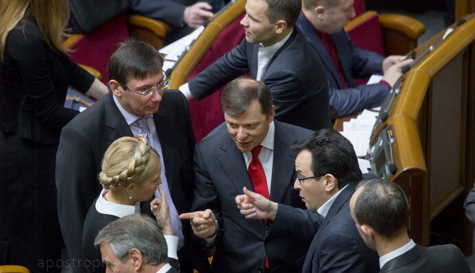 У Порошенко придумывают название для новой коалиции в Раде