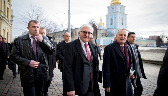 Либо выборы, либо деньги от МВФ: западные дипломаты предупредили Украину