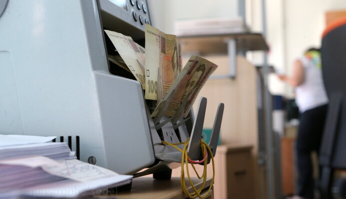 Как банки кредитуют украинцев — можно ли взять деньги на квартиру и машину