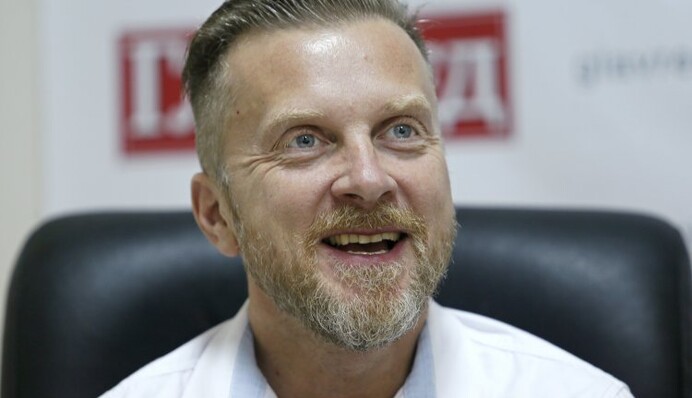 В России все рабы царя-батюшки, а мы — свободные люди, — Антин Мухарский