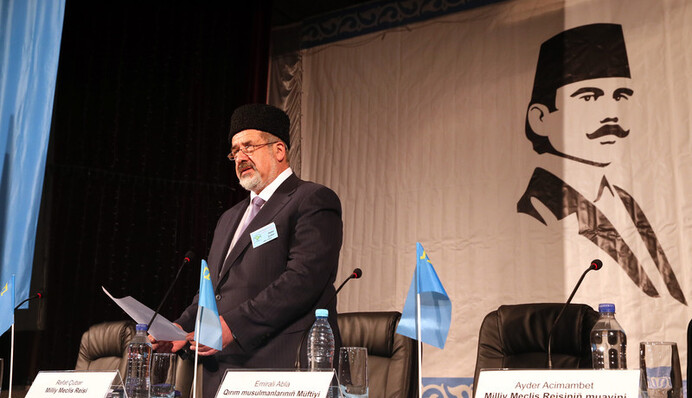 Подавляющее большинство крымских татар против аннексии Крыма,— российский историк