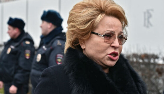 Российская топ-чиновница позабавила народ инцидентом с шубой