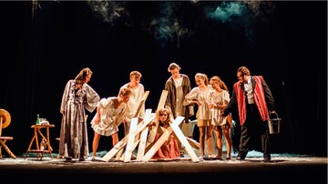 В сети ажиотаж из-за видеообращения актеров Ивано-Франковского театра