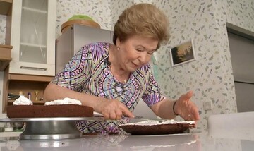 Жена предшественника Путина поделилась рецептом торта: опубликовано видео