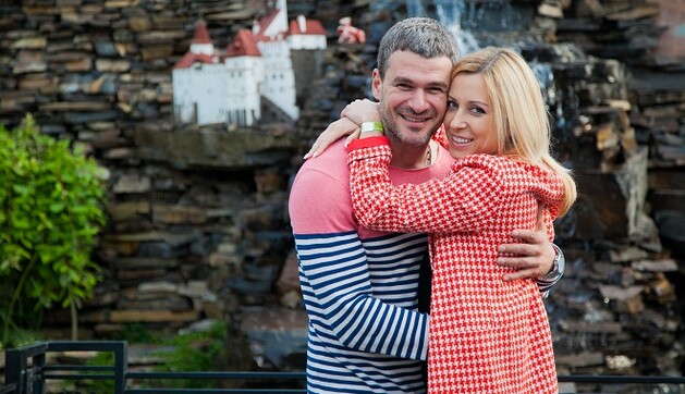 Украинский певец поразил публику романтическим жестом на концерте: опубликовано видео