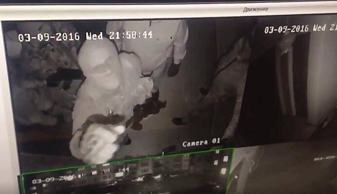 Пыткам - быть: соцсети обсуждают избиение журналистов и правозащитников в России