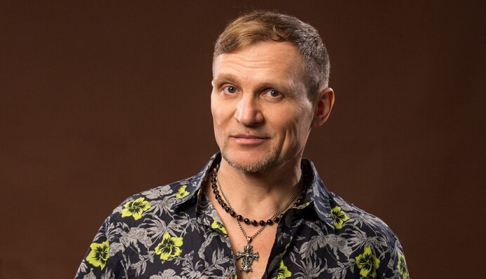 Украинская рок-звезда устроила сожжение Ленина: опубликовано видео