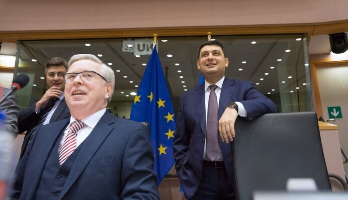 Творцы зако­но­дательного мусора: в Европе оценили работу украинских депутатов