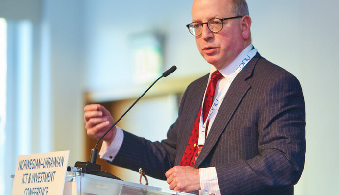 Принять ДНР и ЛНР в Украину - все равно, что выпить яд, — Джеймс Шерр