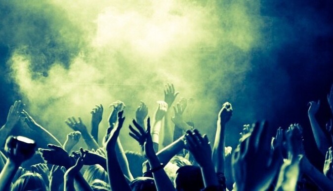 В сети высмеяли шикарные вечеринки на оккупированном Донбассе