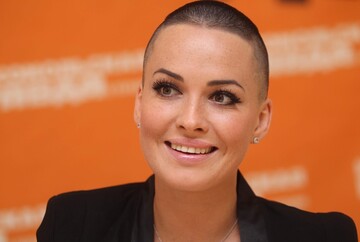 Украинская секс-бомба показала своих родителей и гениального брата