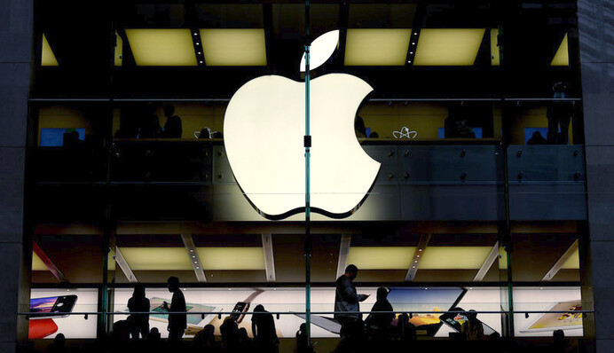 Презентация новинок Apple: хроника и реакция соцсетей