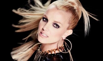 Бритни Спирс уличили в ляпе при рекламе ее фигуры