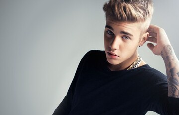 Мегапопулярная в США поп-звезда взорвала сети своим уловом: опубликовано фото