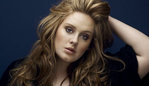 Адель насмешила пикантным танцем: опубликовано видео