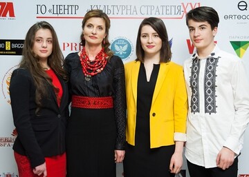 Жена Порошенко засветилась на модном показе: опубликованы фото