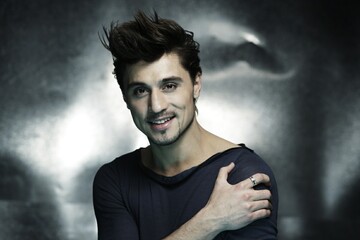 Поп-звезда подмерзла в российском поезде: опубликовано фото