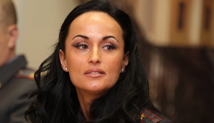 Новое лицо МВД России сочли подозрительно сексапильным: опубликованы фото