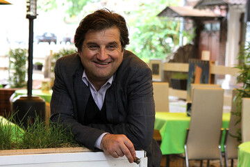 Кушанашвили осудил аннексию Крыма и приговор Савченко