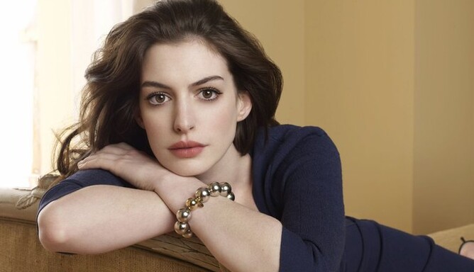 Голливудская 